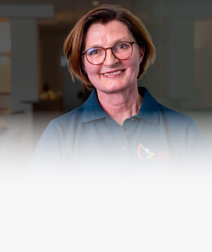 Magdalene Hecker, Assistenz & Prophylaxe